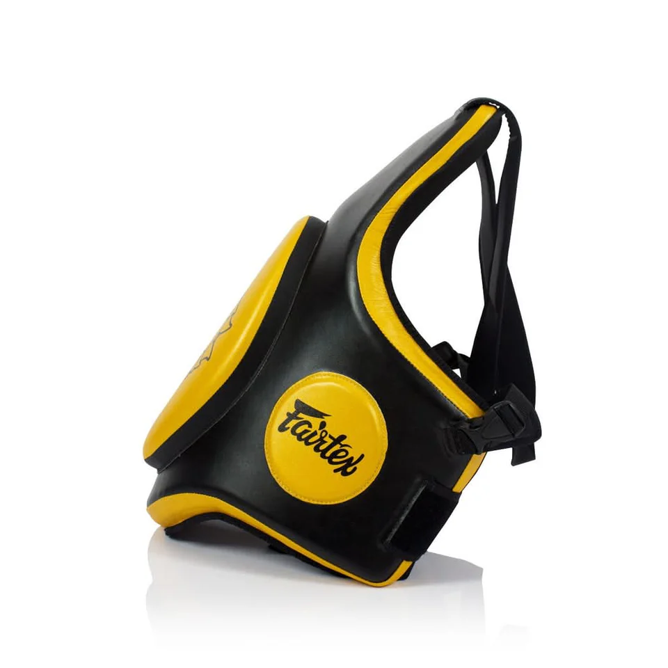 Peto protector entrenador Fairtex tv2 - Imagen 2